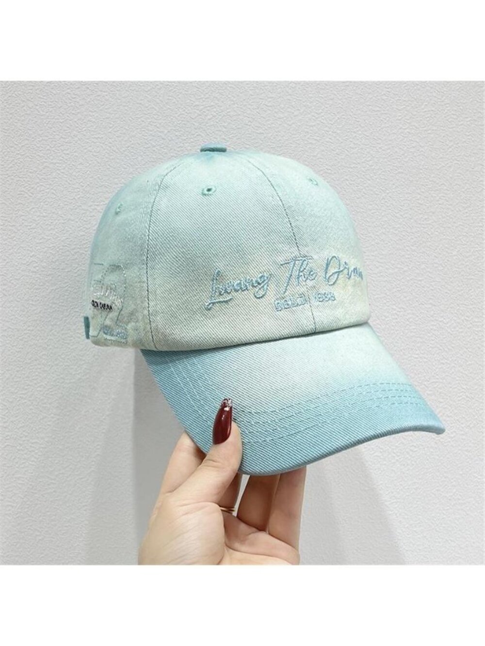 Gradient Color Embroidered Baseball Cap - Picture 6 of 8